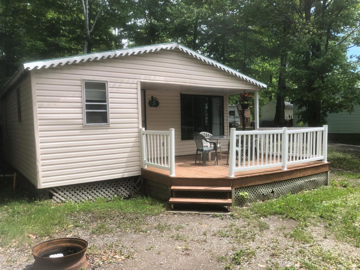 Camping Chalets Lac St-Augustin Quebec Exteriér fotografie