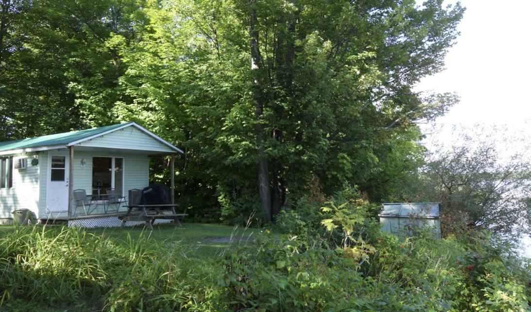 Camping Chalets Lac St-Augustin Quebec Exteriér fotografie