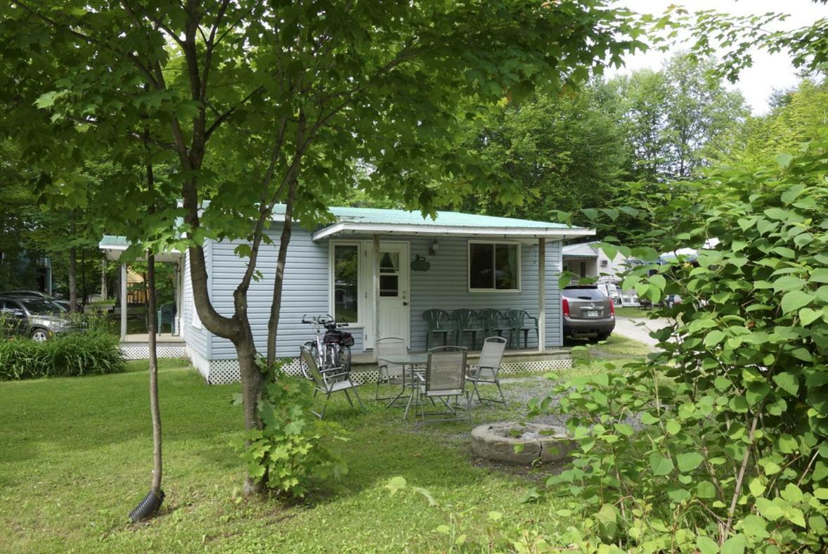 Camping Chalets Lac St-Augustin Quebec Exteriér fotografie